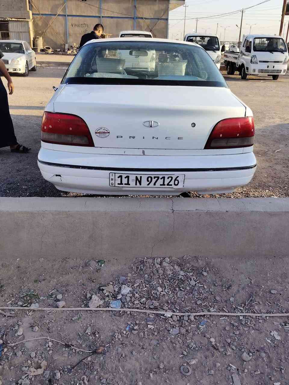 سلام عليكم للبيع دايو ابرنس موديل 96سيارة مكفوله كفاله عامه من ضربه وصبغ والمعجون تخم تاير ادامه جديده كير اوتو محرك مفتوح وكير حاويه شواصي جديده رقم بغداد نكليزي بسمي سنويه لل32 دواخلها شركه كهربائية كلها شغاله مسجل جديد سيارة الفف دينار مذب عليها سعرها 38وبيه مجال للطيبين مكان سيارة بغداد المحموديه ***********/***********
