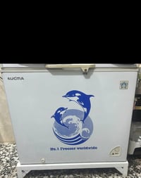 مجمدة بيتية • جديدة • نضيفه