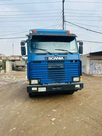 اسكانيه ١١٣ مكينه ١٢ونص لا صرف لا بخار موديل ١٩٨٨ دوشمه جديده تخم تاير...