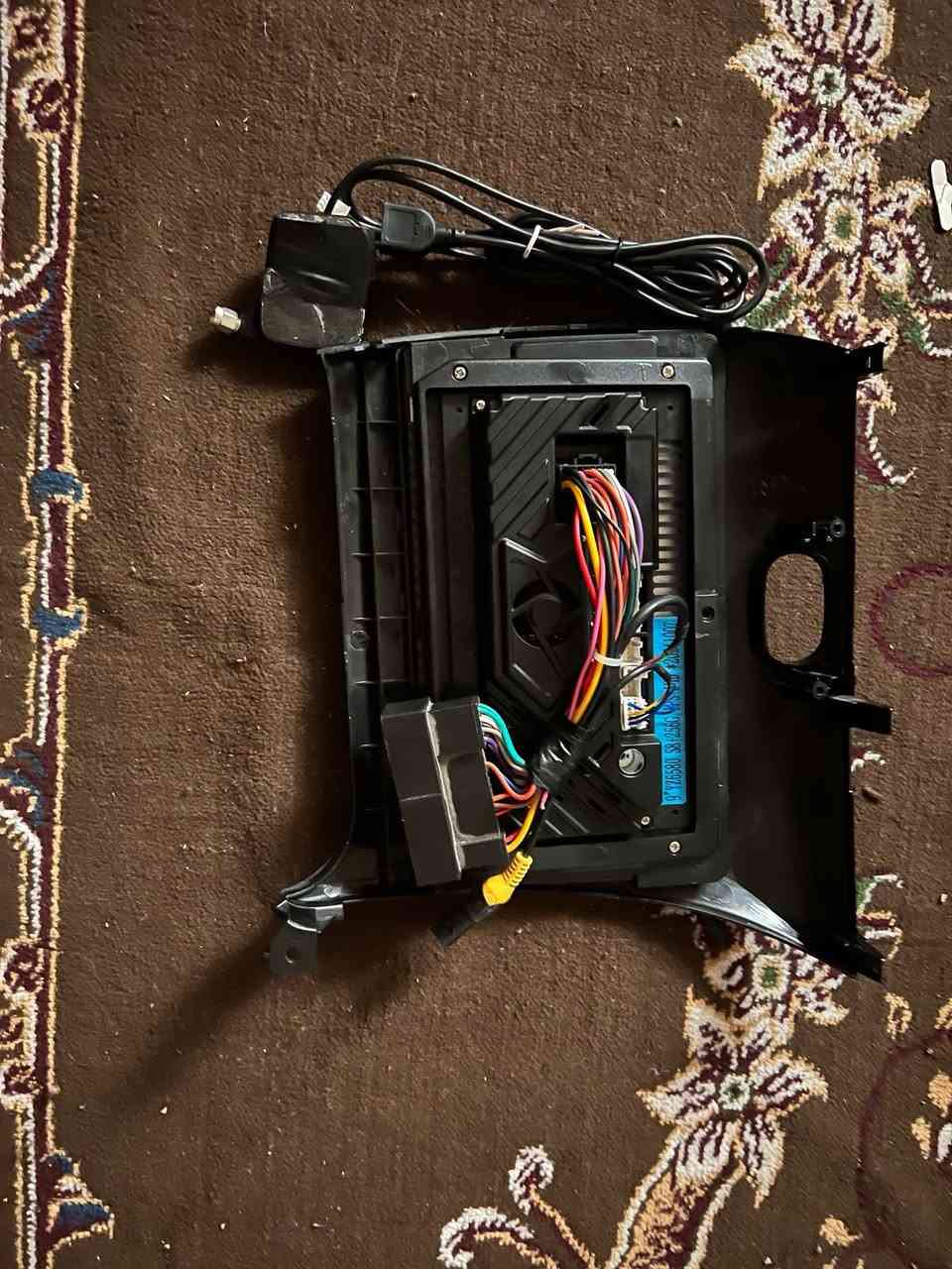 السلام عليكم 
كبات ٣٠  
شاشه تاب ٣٥ 
سيراتو ***********
