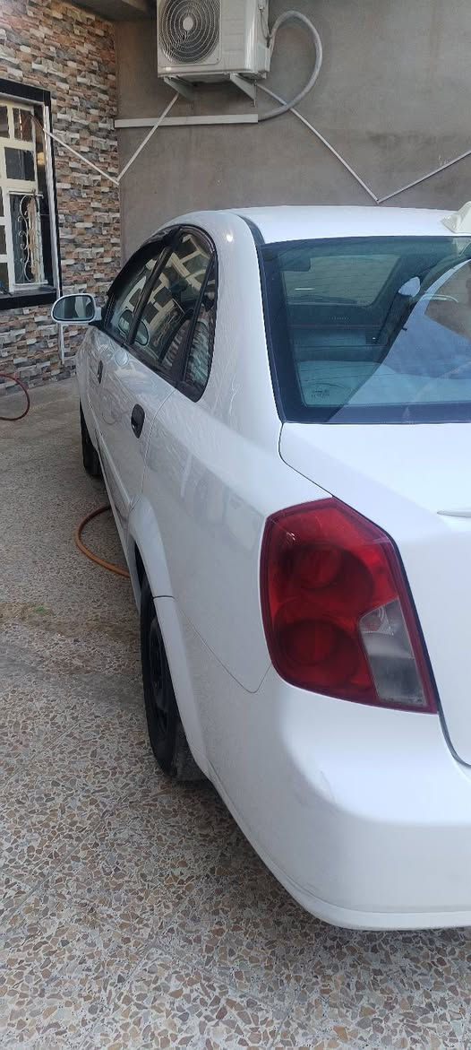 السلام عليكم
اوبتر موديل  2004
محرك او كير شرط
كير عادي بيها جاملغ اكدام صبغ
او بيها دوسات او هلالات مرفق بل منشور سياره حلو او مرتب مال جناي 
كربون بنزين موجود
 شاش كامره دوره
السعر 72 او بيها مجال 
شرط تحويل ثاني يوم
مكان سياره تلعفر
الاستفسار اتصل ***********
