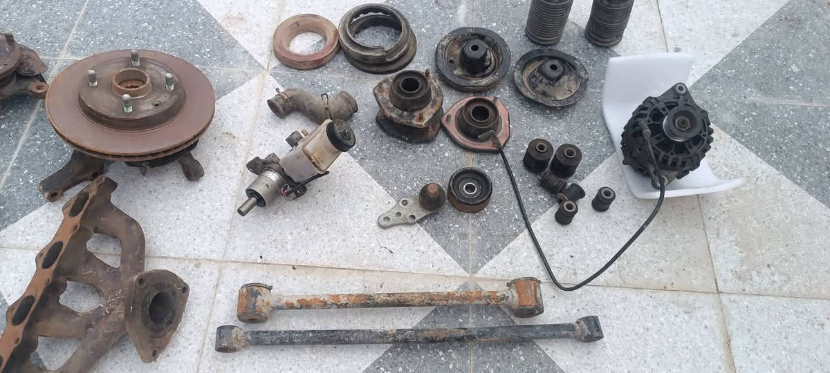 غراض اوبترا اصلية تفصيخ
دكشن حار 15 الف
اسطاب اكسل امامي الزوج ب 25 الف
اسطاب اكسل خلفي كامل جهة اليمنى ب 15 الف
ربل دبل خلفي التخم ب 5 الاف
رباط خلفي  ب 10الاف 
ربل رباط خلفي  ب 10الاف
نفاضة سكائر كاملة ب 10الاف
حساس كرنك ب 5 الاف
حساس كام شفت  ب 5 الاف
 وجه دشبول  ب 5 الاف
ظفيرة كير اويترا اوتو  اصلي مال كصة ب 25 الف
ماطور جام ب 10الاف 
يدة ماسحة اصلي تفصيخ  ب  اثنين ب 10 الاف
كلوب سقف ب 5 الاف
يدة باب كنترول ب 5 الاف
جوزة سويج ب 10 الاف 
عمبار بريك ب 10

 عنواني البصرة  ***********
و الي ياخذهن شلعة السعر يختلف
