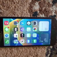 ايفون ٨ بلس • ٦٤ • امريكي