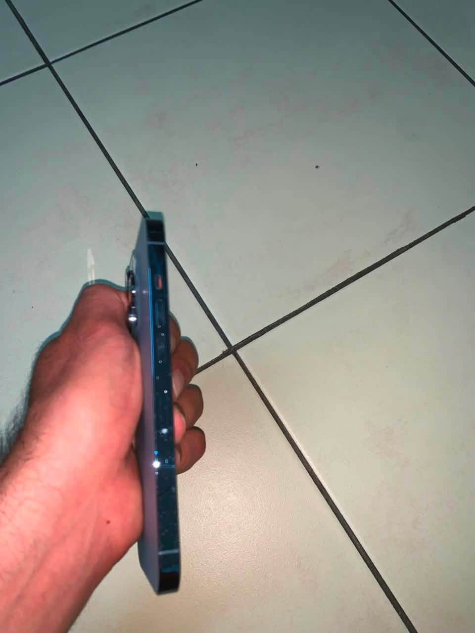السلام عليكم IPHONE 13 PRO بدون ماكس فقط برو الجهاز نظافته 100‎%‎ كلشي ممبدل بي ولا مفتوح نهائيا نموذج M ذاكرة 128 بطاريته اشتريته 94 من الولد ولهسه 94 سعرة 525 وبي مجال رقم الهاتف ***********
