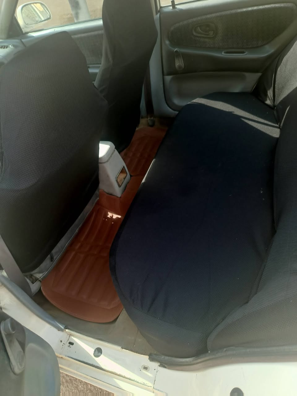 برونون موديل 2004 مكفوله من ضربه محرك وكير تمام حداده وره وكدام جديده سعر/ 40/بابل  القضاء القاسم المقدس ***********
