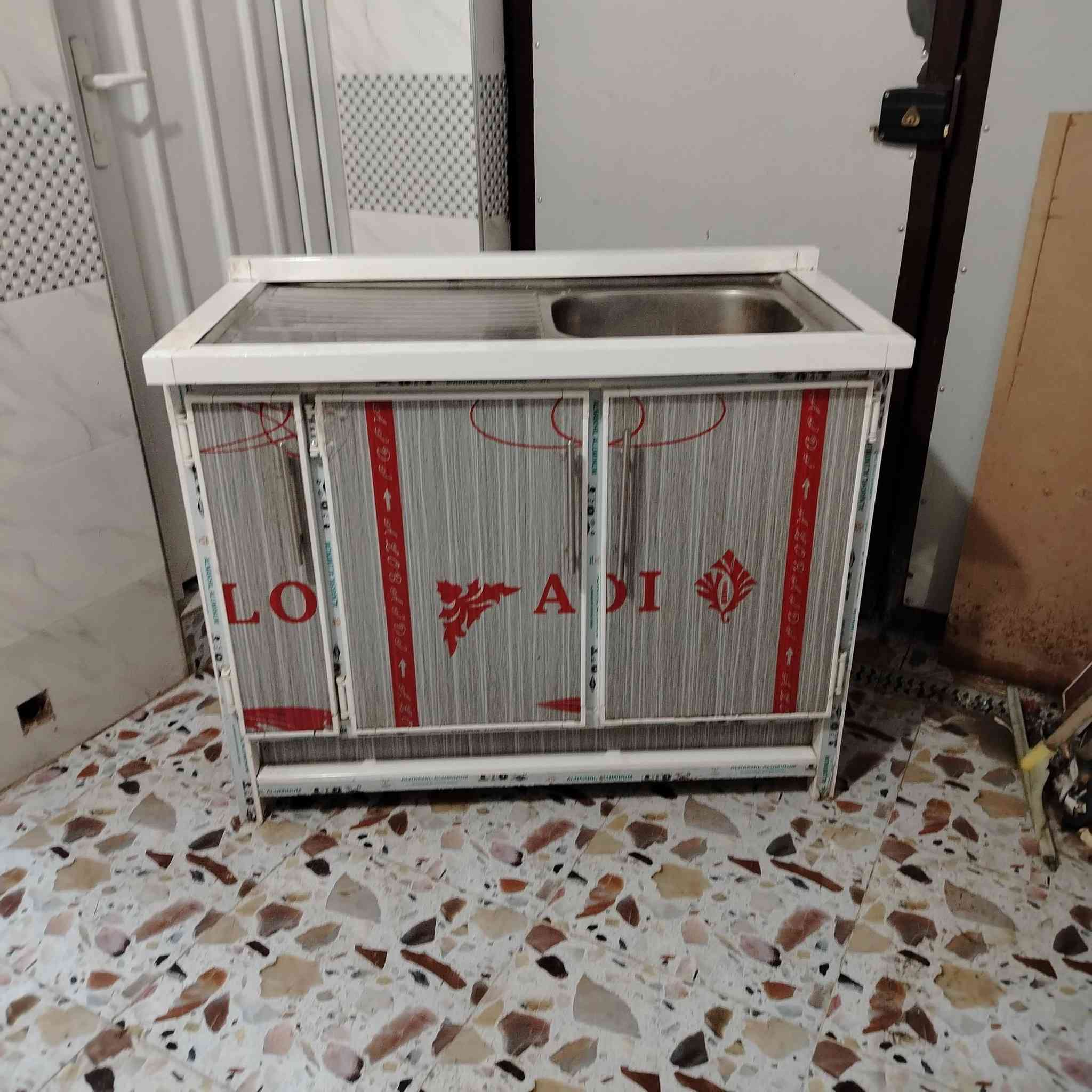 سنك متر و60
سنك متر و 10
سنك متر و 10 
اخو جديد
تفصال
استفسار 
***********
بلد شارع الامير
