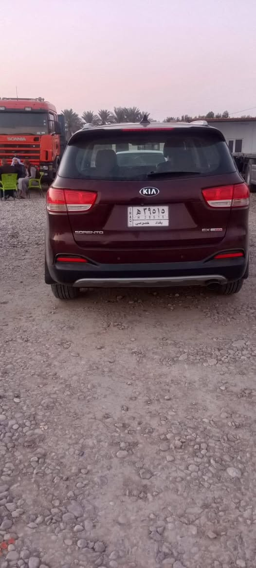 سلام عليكم للبيع سورنتو موديل ٢٠١٧ أمريكي  مكينه ٤ سلندر حادث جاملق او بنيد بدون دوخل سيارة حلوه وجديده رقم بغداد بسمي  شرط تحويل الاستفسار تصل ***********
