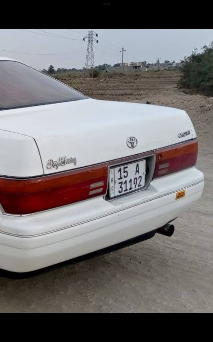 السلام عليكم 
سياره بطه منفصل موديل 1994 السياره حلوه ومكفوله فقط صبغ جماليه كير ومكينه خير من الله تبريد شغال حداديه كلش حلوه رقم انكليزي انبار 
مكان السياره ذي قار قضاء النصر 
اتصال ***********
خاص موجود
