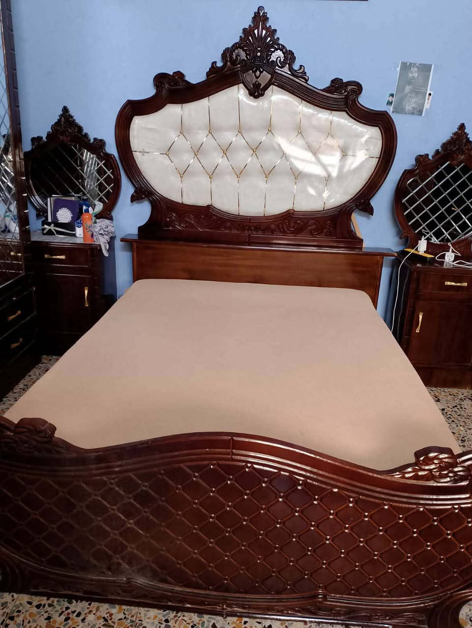 غرفة نوم صاج تفصال موديل تركي نظيفة جداً اي ضررر مابيها 

مكان جسر ديالى بغداد


**إذا كنت صاحب هذا الإعلان وتريد حذفه لأي سبب، رجاءا أرسل رسالة إلى الدعم الفني**