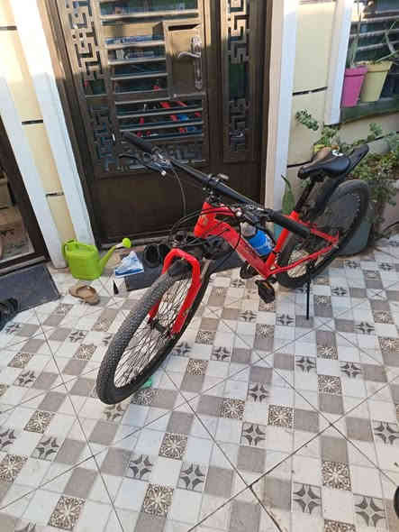 بايسكل أخو الجديد أستخدام قليل رايده 100 ألف مكاني بغداد حي الجهاد ***********
