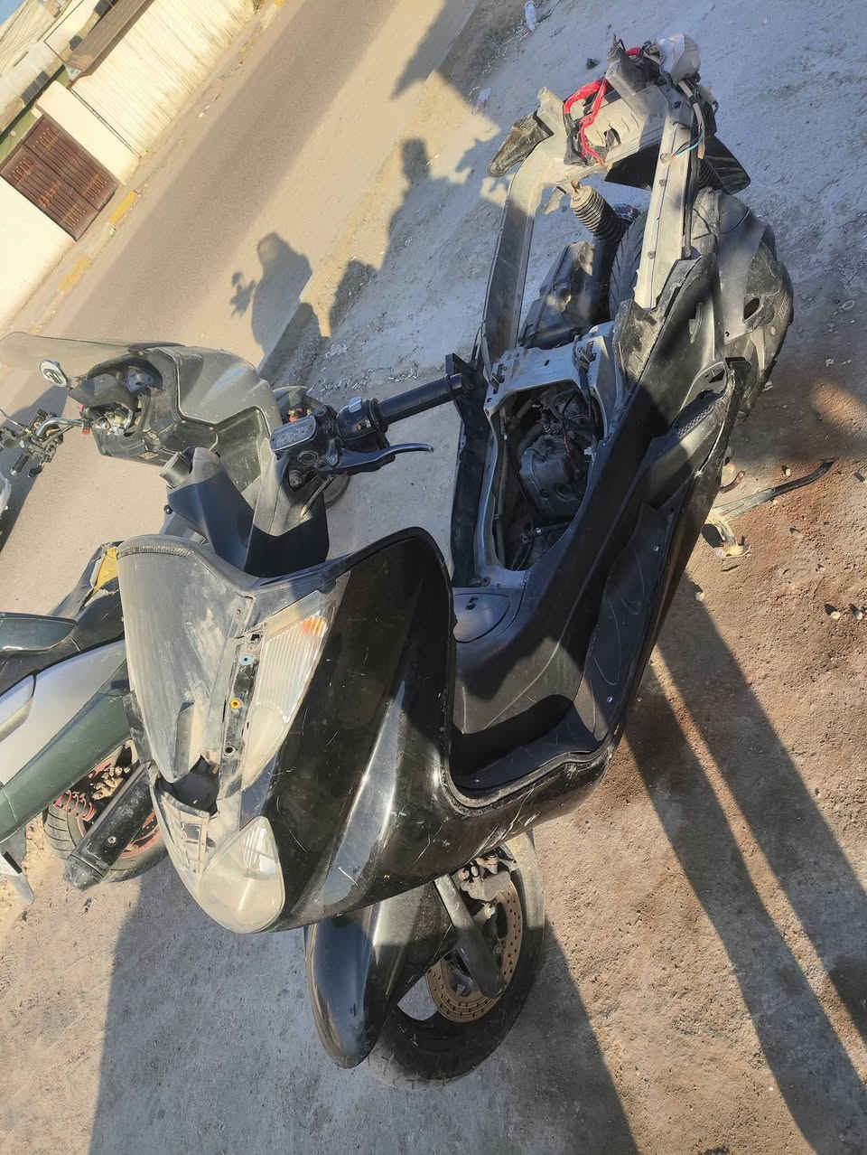 السلام عليكم 
تفصيخ ماجستا ملي كراند 
شتريد موجود 
مكينه كوم حديد 
مكاني ناصرية توصيل موجود لكل العراق
***********
