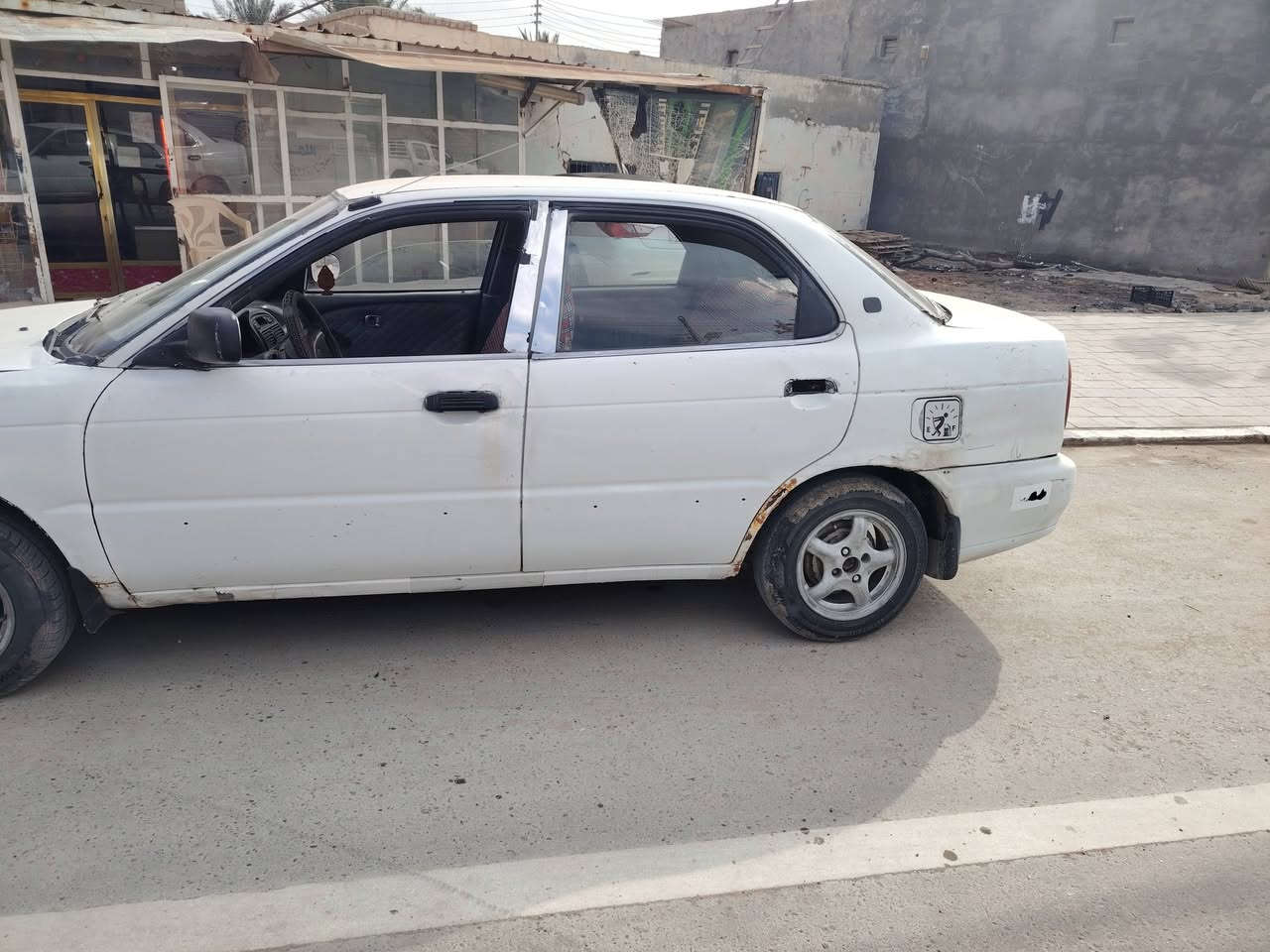 سلام عليكم سياره سازوكي مديل 2001سياره كير مكينه حداده تايرات جدد رقم بصره راعيه موجود تحويل شوكت ماتريد سياره بل بصره القرنه بني منصور سعر 30وبيه مجال قليل بيع او مراوس ***********
