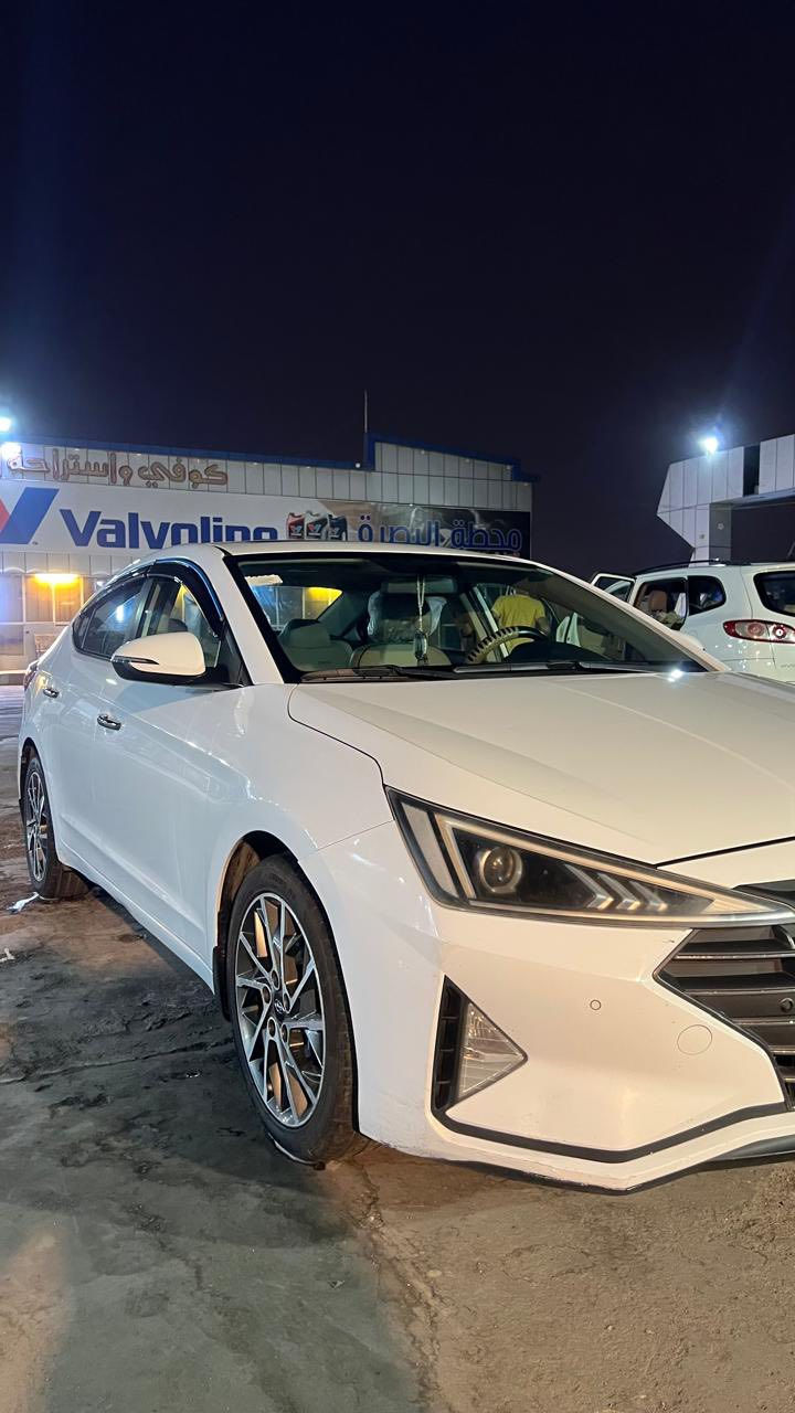 للبيع
النترا 2020 وارد خليجي 

رقم أربيل انكليزي سنويه ل2030 فول مواصفات

فتحه بصمه 
كشنات جلد
حساس امامي وخلفي

تحكمات استيرن جهتين

شاشه وكامره 

مري شفط

اشاير بل مري

قطعتين تبريد

ثلاثه انظمة قياده

5 ويل كب 

فتح صندوق عند الاقتراب 

مكينة 2000 دوش 

بيهه حالوب وبارد گد 4 اصابع بين البابين السعر 160 وبيهه مجال
***********

العنوان البصره الاصمعي
