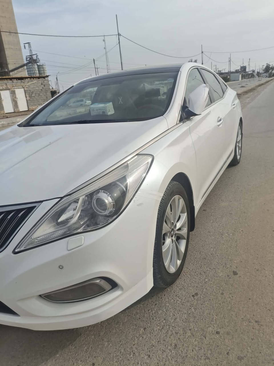 السلام عليكم ورحمة الله وبركاته
هونداي ازيرا موديل 2012 خليجي فول موصفات  Vip
 مكينه 6 سلندر 3000 الاف
سيارة مكفولة كفالة  عامه 
موصفاتها فوول الفول 
بصمه ابواب وتشغيل بصمة جنطة بانوراما طكتين 
كشنات جلدداخل جلد ملكي تدفئه  كشنات
قطعتين تبريد تحكم كشنات منفصل ابواب تحكم بيانو
تحكم كشنات كهربائي 
برده خلفيه كهربائيه بردات جانبيه خلفيه 
مري شفط نظام ترحيب اناره داخليه 
فتح صندوق ذكي لدات خلفي 
كاشف ضباب امامي حساس امامي خلفي 
نظام اصوات رهيييب لد مري جانبي سايد برك بصمه
يدات نيكل إشارات ترحيب جانبي دبل كزوز خلفي 
ويل كب 19 كروم وبعد بيها هواي مواصفات 
سيارة جديده جدا وراقية
سعرها 122 وبيها مجال بسيط للشراي ان شاء الله
عنواني ديوانية للاستفسار ***********
*********** اني مكلف بالنشر هذا رقم راعيها
Jwad Alshamary  وهذا حساب راعيها ابو محمد
