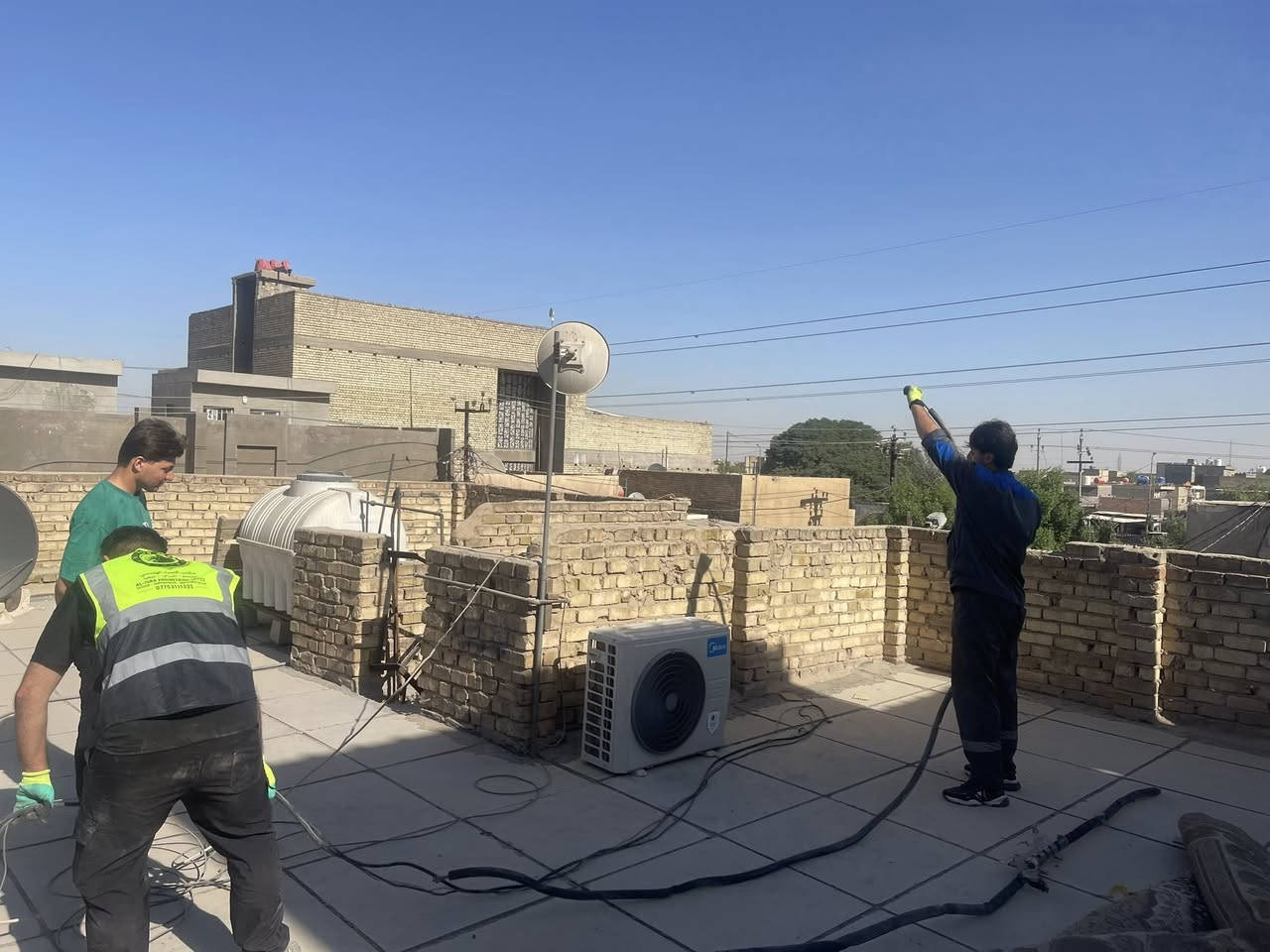 الاسراء للخدمات الهندسية 
السلام عليكم مستعدين تركيب سبالت المنزلية 
خدماتنا تشمل صيانه وتنظيف موقعي تحت إشراف مهندسين وفنين بكادر متميز الاستفسار عبر صفحتنا على مواقع التواصل الاجتماعي او عبر الهاتف 
***********
عنوانا بغداد الغدير قرب مخابز القمح #لسنا الوحيدون لكننا الأفضل ❤️
