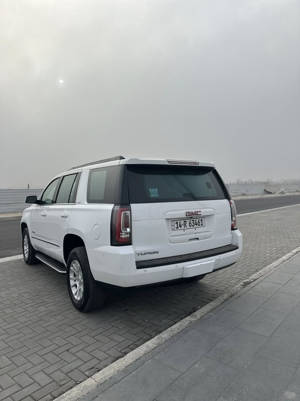 السلام عليكم 

GMC يوكن
2019
بصره باسمي تحويل ثاني يوم
 وارد خليجي جديده @@@##@مامتعوبه مكينه كير مكفوله من كلشي وبيه نانو سستم 
مغلفه ارضيه وكشنات درجه اوله 
تايرات دلوب 
ماشيه 125 حقيقي 

مواصفاتSLE معروفه سويج عدد 2

حساسات امامي خلفي
مانع تصادم 
دوسات كهرباء 
كشنات كهرباء 
قاصه 
شاشه كار بلي   

هاتف/***********
مكاني بصره حي الكفاءات
