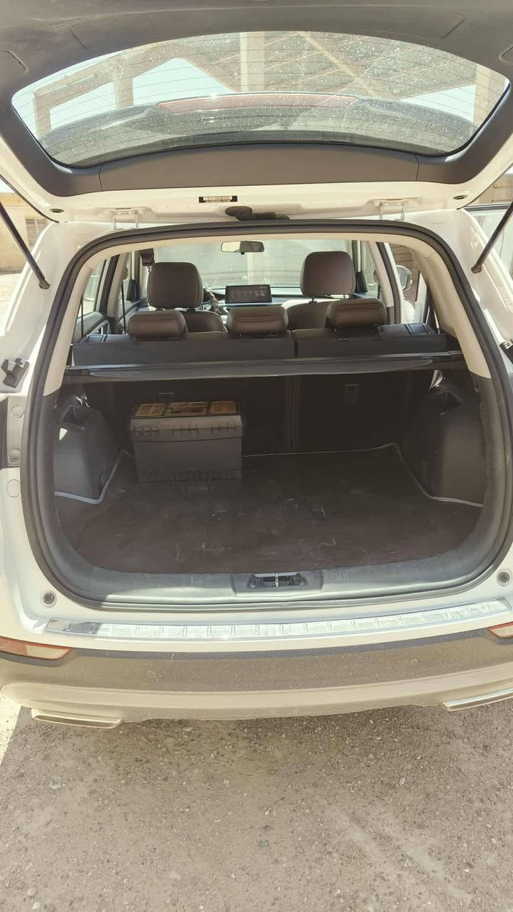 النوع :- شانجان
الفئة :- CS75
الموديل :- 2019 رقم وسنوية وهزه جديد 
الموصفات :- خليجي 
فئه cs75
اللون :- ابيض 
مواصفات 
ايرباك ٨ قطع 
شاشة اندرويد Auto كبيرة لمس 
بلوتوث 
كراسي جلد لون جوزي كهربائي وتدفئة
مثبت سرعة 
مرايا كهربائي 
مكيف 2 قطع 
اللون :- ابيض ثلجي
انضمة لفتح الجنطة
الزر في البصمة
الزر في باب الصندوق

5راكب
نظام انذار 
نظام ملاحة 
موصفات خارجية :- 
اضوية LED
اضوية زينون 
حساس ضغط تايرات
حساسات اصطفاف 
فتحة بانوراما
كاميرا خلفية 
مانع انزلاق
نظام تتبع 
‏ABS
موصفات اخرى 
٤ سلندر 
3 انواع سياقة / عادي / ايكو / سبورت / 
السيارة كلين
السياره رقم 21سليمانية  ماشية 61 الف 
 السعر 145
العنوان كركوك


**إذا كنت صاحب هذا الإعلان وتريد حذفه لأي سبب، رجاءا أرسل رسالة إلى الدعم الفني**