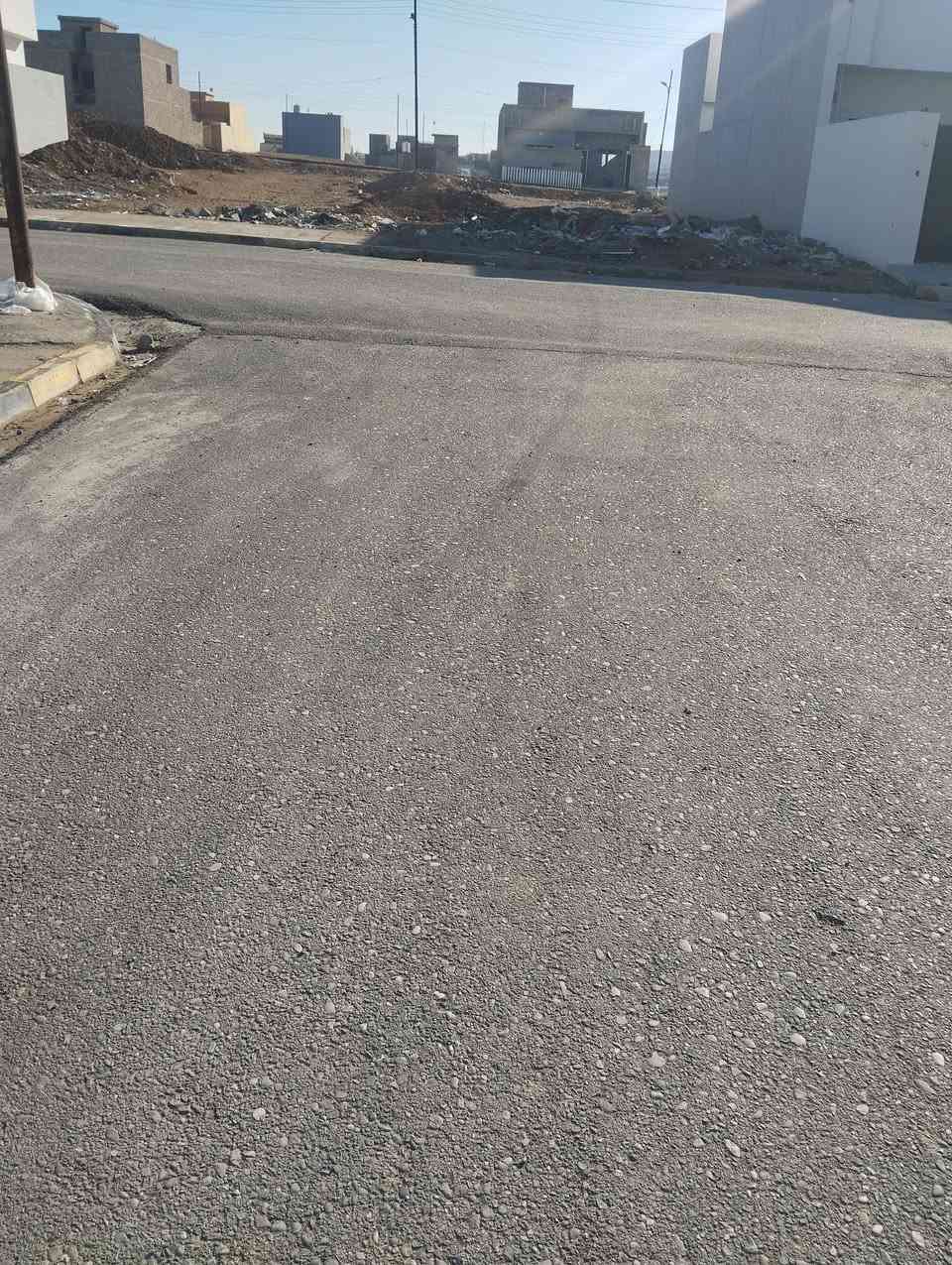 مكتب الحمزة للعقار
للبيع قطعة ارض سكنية مساحه 200م خدمات كامله حي العسكري السعر 36 مليون للاستفسار ع رقم المكتب أو ع واتساب 
***********
***********
