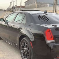 Chrysler 300 موديل 2021 تورنك / فور ويل لون اسود  رقم أربيل وبأسمي  ال...