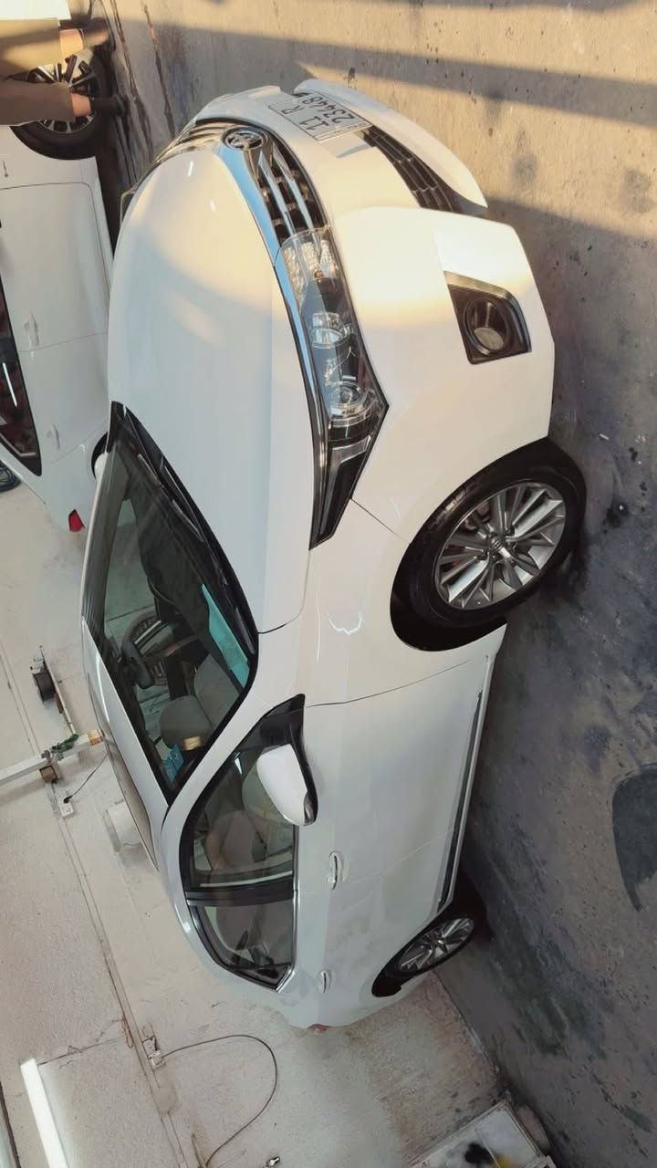 كورلا 2015 خليجي ساز
مكفوله من الصبغ والمعجون والفتح بيها بارد فقط
محرك 2000 
محرك كير تبريد كفاله 
صدر امامي خلفي جديد
مابيها اي نقص جاهزه
فول مواصفات 
فتحة
بصمه
مري شفط
اشاير مري
5 ويل كب
تبريد بيانو 
شاشه 
تحكمات ستيرن
نضام ايكو 
السعر 155 وبيها مجال حك الجيه
العنوان بغداد الدورة 
***********
