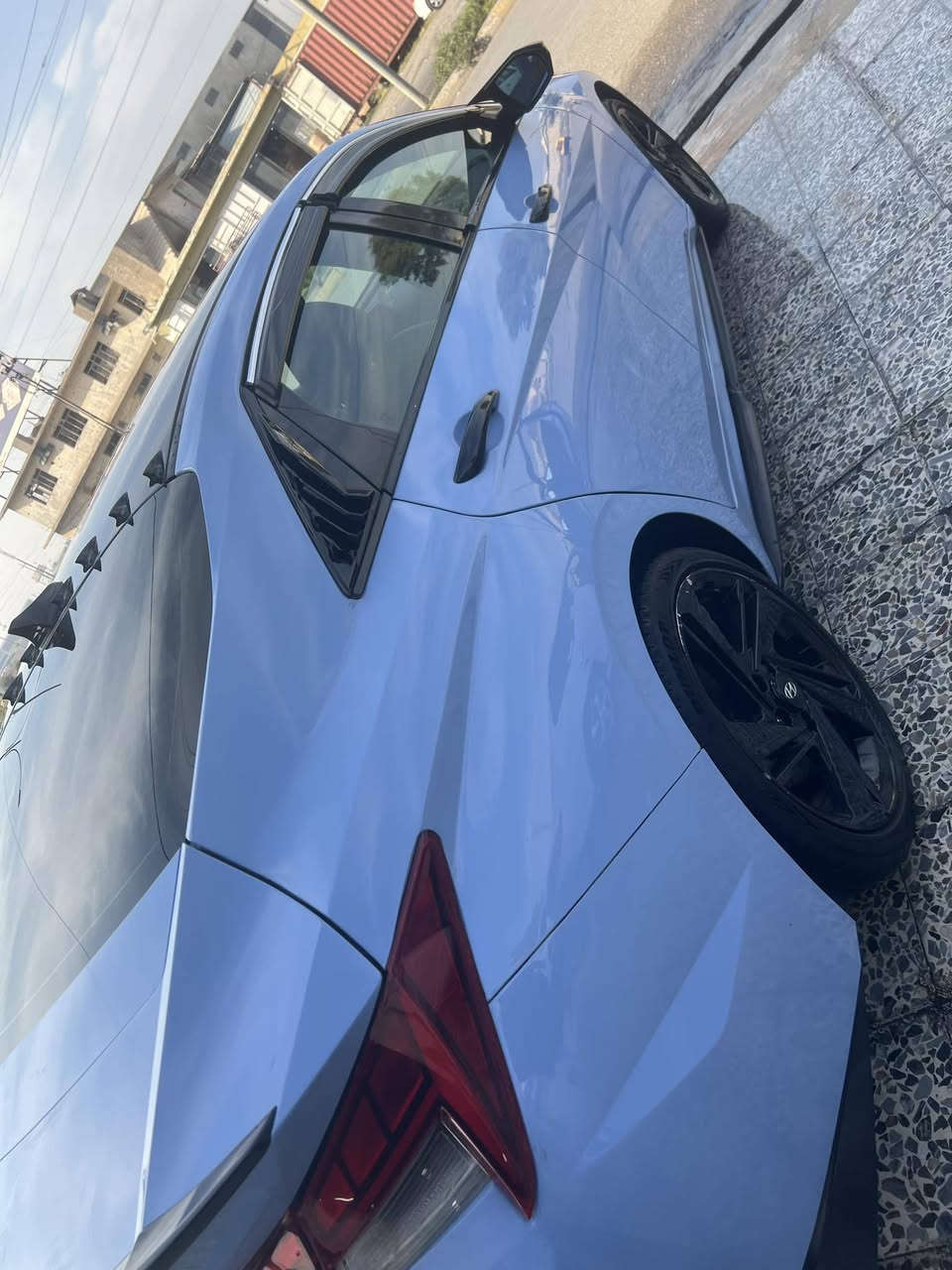 لنترا 23اين لاين تغير فه يعني تغير لون رقم وهزه جدد ***********
