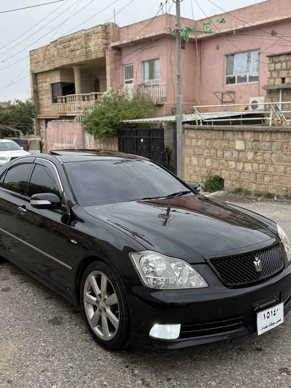 شاهينه ١٨٢ براوه
تاقانه
فول فول
سلائيت 
جلد و هيته ر
ده بل شاشه
بي دوكه ل به شه رتي ١٠٠٠ فيته ر
ويل دينگه ي ستيل
فورميكا سور
ئاوينه ئيشاره ت
سه ياره كه نموونه يه له جواني 
بوو زانياري زياتر تيل بكه 
***********
***********
سعري ٦٢  ومعامه له
