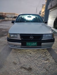 اوبل • ١٩٩٣ • بدون لوحة