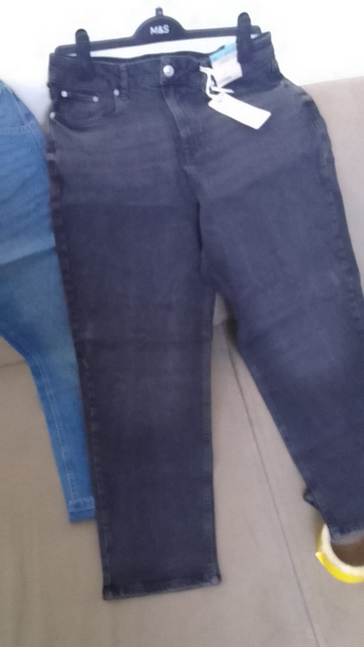 تصفية مخازن #جملة_فقط

بناطير اوروبي / تركي كواليتي عالي
شبابي / بناتي بيها

العدد 2000 قطعه
السعر 3500 دينار فقط القطعه
اقل كمية 1000 قطعة

اربيل / وتساب ابو لاوند
***********
