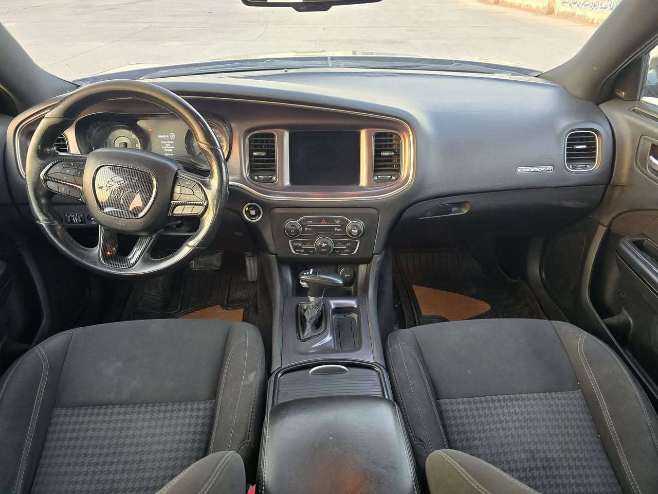 دوج جارجر 2018
محرك 6 سلندر 3600
كير مكينه كفاله تخم تاير جديد 
رقم بغداد الدولي تحويل مباشر 
قطعه وحده صبغ فقط 
السعر 168.   ***********
