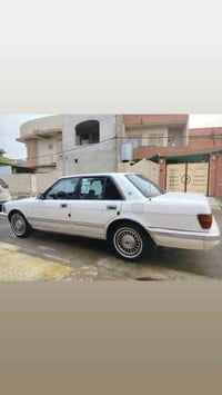 اسلام عليكم سيدان البيع موديل 1990 السياره صباغ حزام شرط جماليه طخم تا...