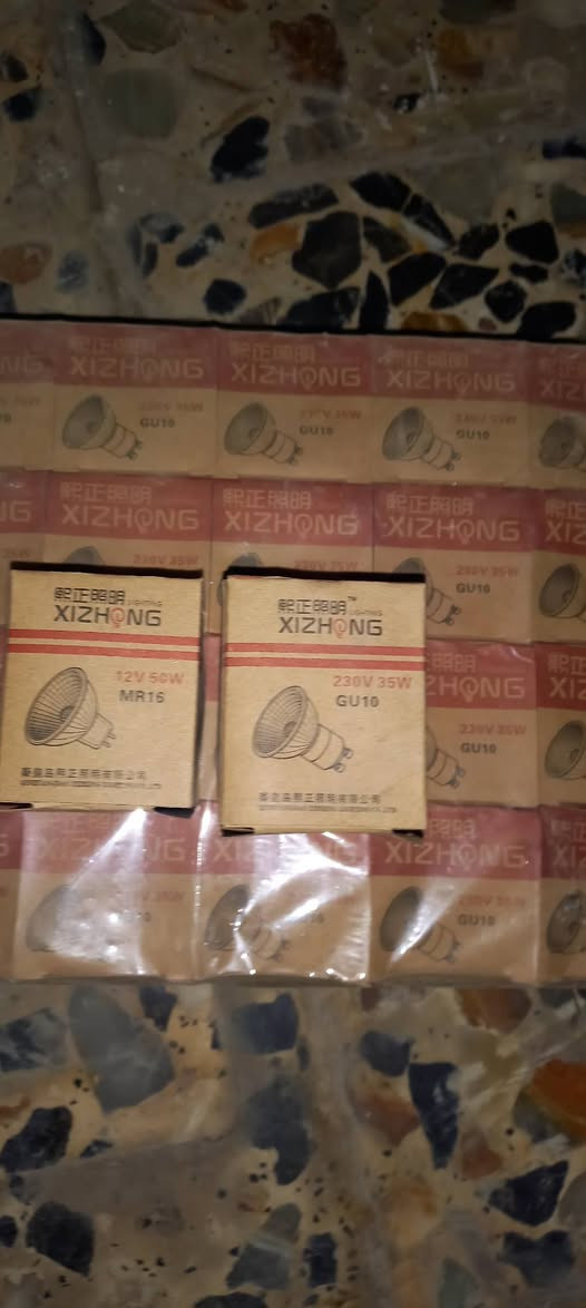 السلام عليكم عندي اكلوبات للبيع كميه كبيرة بسعر مناسب الاستفسار *********** العنوان بغداد الحبيبه
