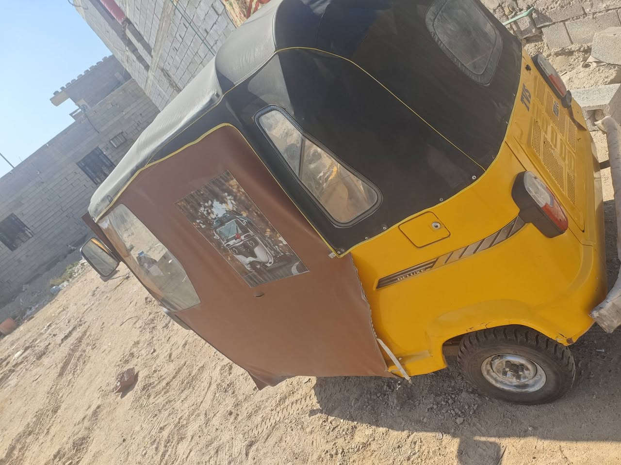 السلام عليكم تكتك TVS  موديل 20 رقم انكليزي سنويه باسمي البدي شوف العين المحرك جديد مكفول التكتك معمره تشغيل نكره سلف السعر 6 ملايين
العنوان بصره كرمه علي 
واتساب  ***********
