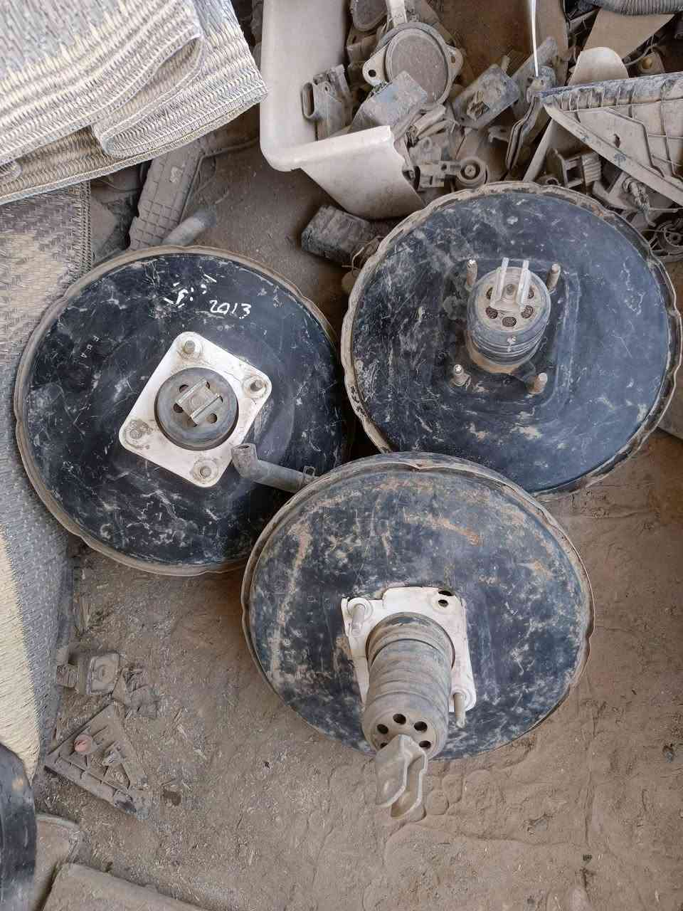 تفصيخ كوري جمله جمله 
يدات اشاره الفين دينار
يدات خارجيه ٥٠٠ دينار
بريشرات ٦ الاف
عنابير ٦الاف
شجه باب ١٠ الاف
بيبان ٢٥ الف


**إذا كنت صاحب هذا الإعلان وتريد حذفه لأي سبب، رجاءا أرسل رسالة إلى الدعم الفني**