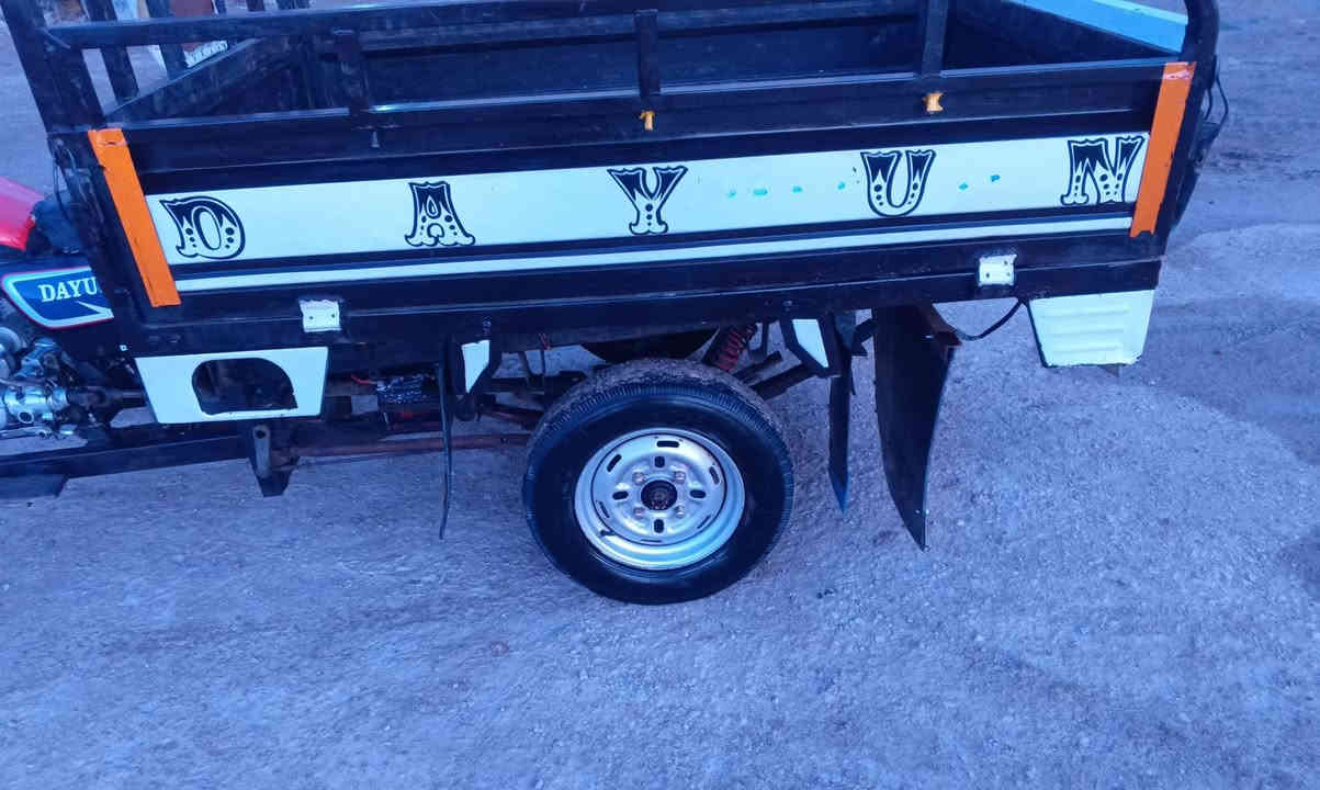 ستوته البيع موديل 13اوراق
مكينه جديده
المكان واسط الموفقيه 
التفاصيل ***********
