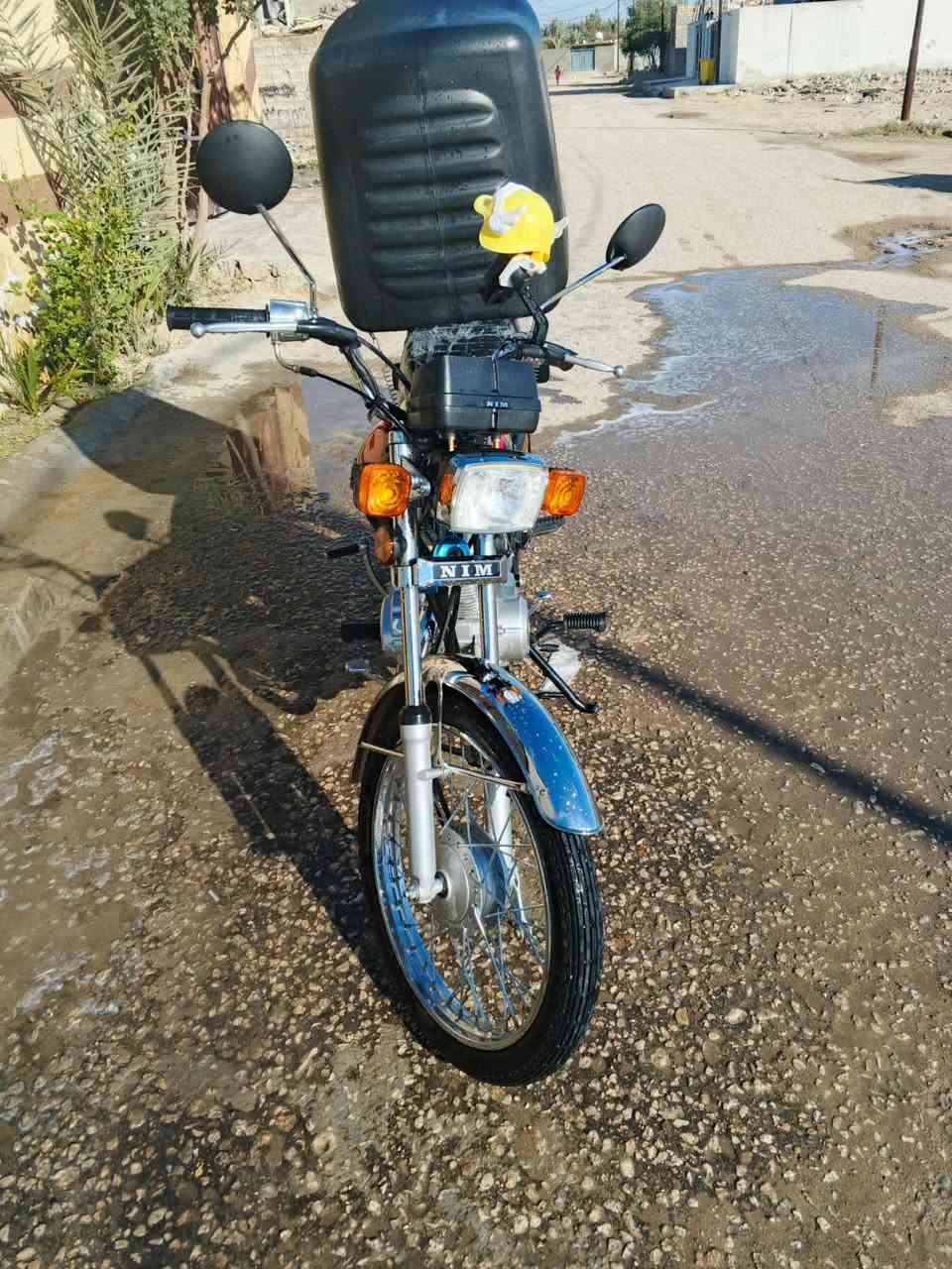 السلام عليكم دراجه نامه موديل 2026 صارلها شهر طالعه من الوكيل  اوراق سكنرر  السعرر 700 وبيها مجال حك الجيه ***********
