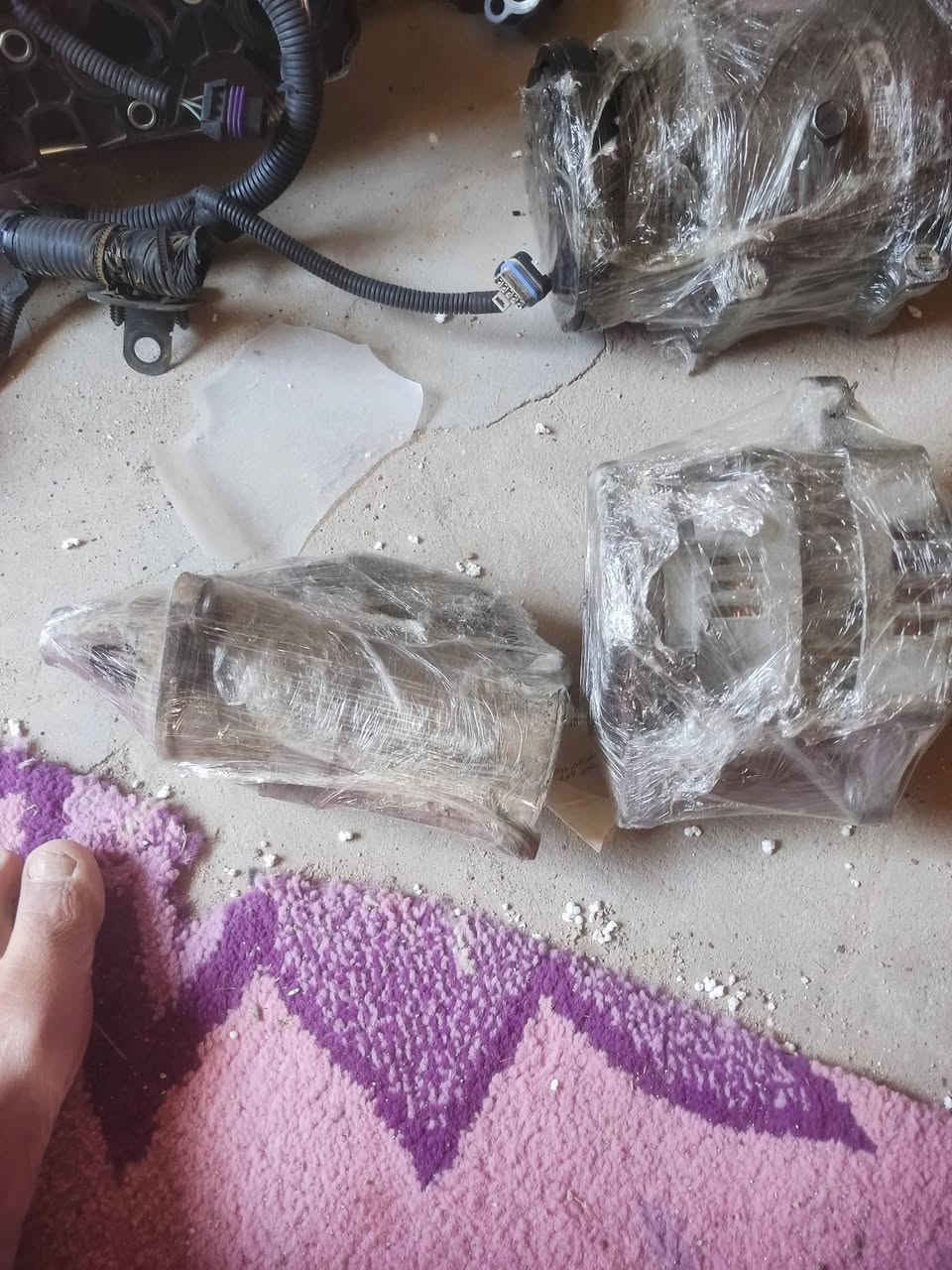 غراض افيو وابترا گصة نظافة 100% الي يحب يتواصل على الرقم ***********
