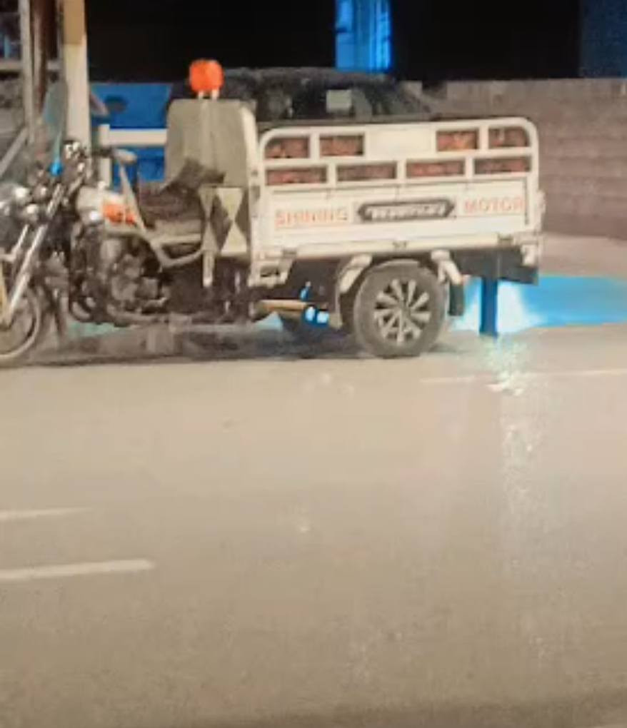 السلام عليكم ستوته للبيع موديل 2020  رقم سنويه باسمي تحويل ثاني يوم  السعر 2800وبيه مجال مكاني ديالى بعقوبه المفرك ***********
