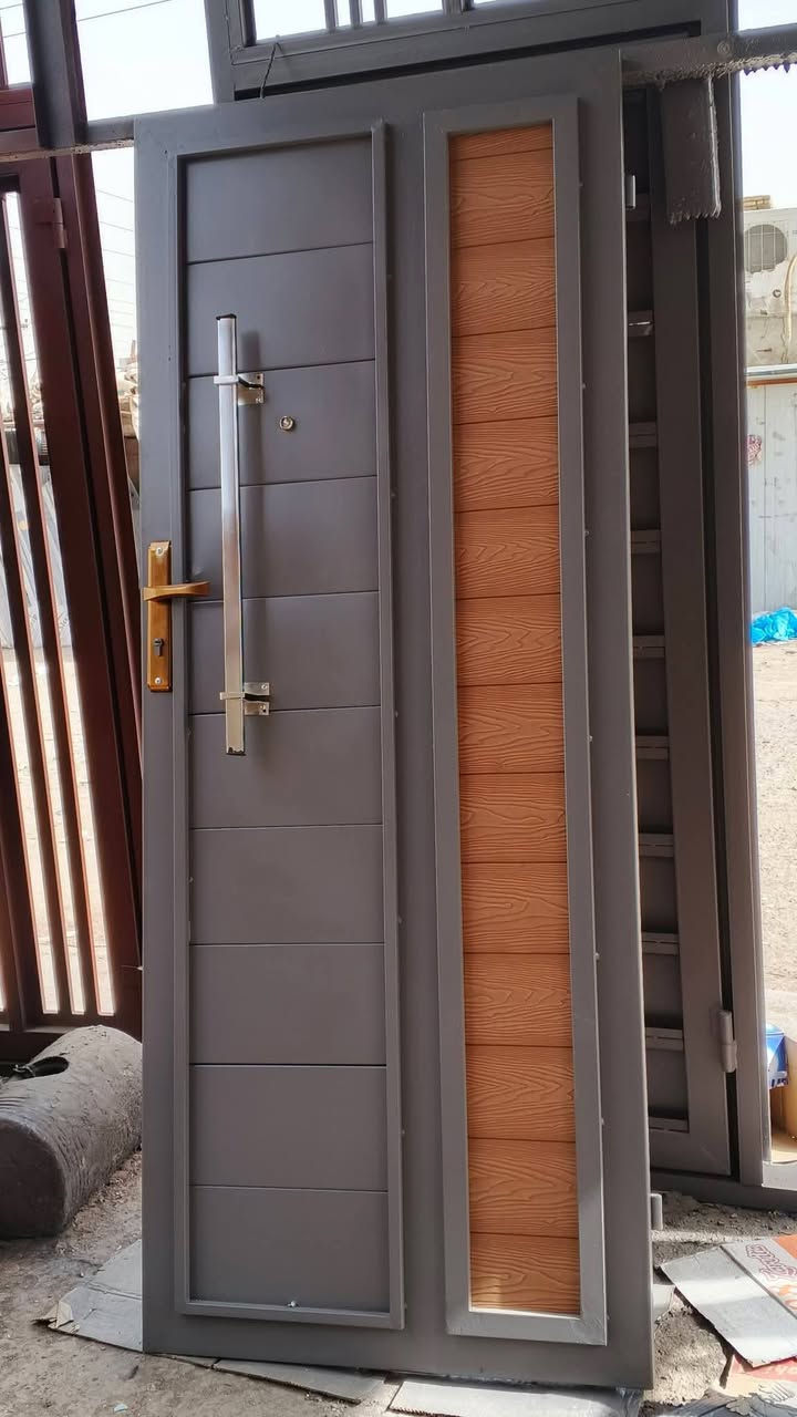 حداد متنقل كربلاء بيبان شبابيك محجرات قمريات كيسبان سندويج فريمات تصليح الحديد التالف والنرمايد ***********
