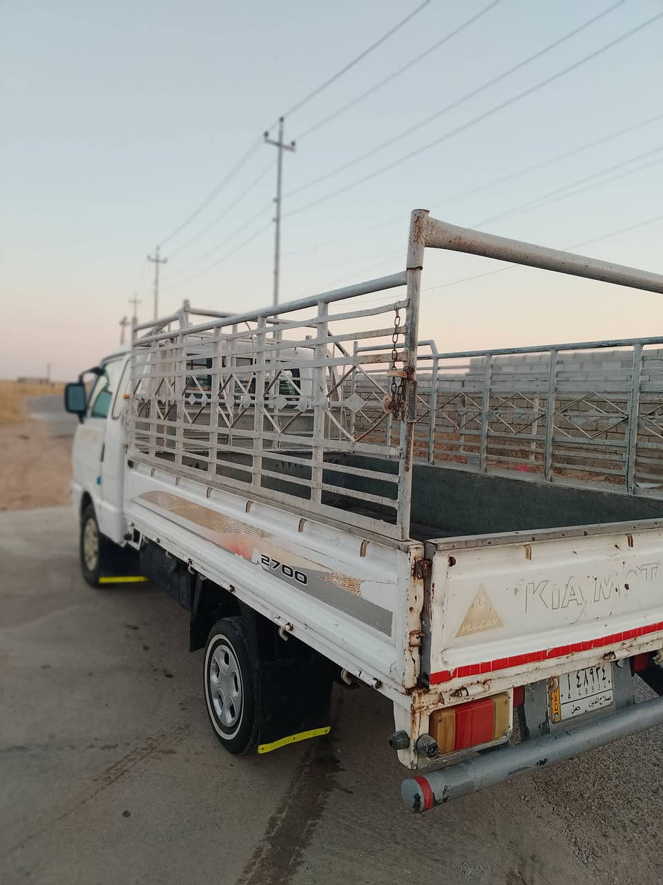 اخوان كيا بنكو سعر 65 بيها مجال للشاري   موديل 96 كير محرك شرط اي طخة ظربة مابيها كلها شرط   شاصي شرط مامكصوصة  سنوية 2027 شرعي ابن عمنة شرط تحويل تواصل رقم وتساب اومازنجر او تصال ‏‪0751 117 0445
