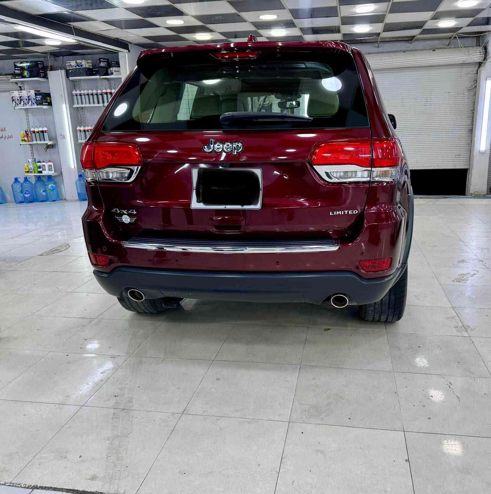 جيب لمتد للبيع او مراوس 
موديل 2018
خليجي وكالة هارلم 
ماشي 46 الف حقيقي 
كلين بدون ضرر 
مواصفات فول عدا جكتات
كشن تدفئة تبريد 
توقف ذاتي خلفي 
حساس امامي وخلفي 
لايت متحرك 
وضعيت قيادة متعدد 
4x4
بعد بي هواي مواصفات 
مكان السيارة كركوك 
رقم الهاتف *********** كركوك, العراق
