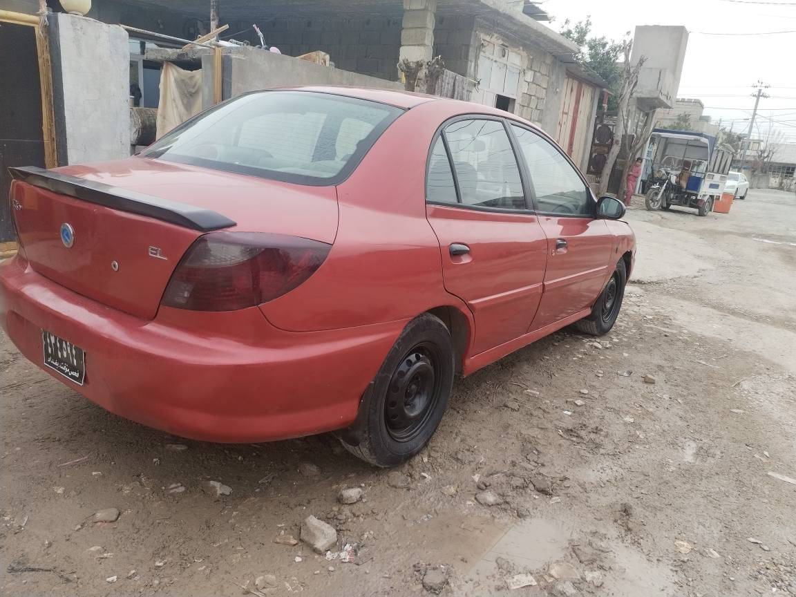 کیای ڕیۆ 2004 علوج ساخە سیارەکە
پێشو پشتی کەپسە دەعمی نییە 
تەبریت ساردوو گەرم بەشەرت 
گیر و مەکینەی بەشەرتی فێتەر
بەنزین زۆر زۆر کەم ئەخوات
ھەر چوار جامی کارەبای مەزبوت ئاوێنە کارەبای سویچ  کۆنتڕۆڵ 
تەجل و موکەبەرە دەرەجە یەک ھۆڕین ئیشارەت
لایتی زینۆن ناوو دەری  زۆر جوانە داژبوڵ و بەرگە دەرگای لۆک لۆکن  ناو گاعی لۆک سەیارەکە ھەموو گیانی مەزبوت یەک گڵۆپیشی نیە ئیش نەکات  خایس و ڕزاوی قەترەیەک نیە چوار تایە و ویلی لۆک و تازەم بۆ بەستوە  ھەیکەلیشی لەبەر چاوە 
فرۆشتن و گۆڕینەوەش ئەکەم بە شتیک بەدڵم بئ 
موشتەری نامە بنیرە یان تەلەفۆن کە لە خزمەتام

((*********** ))کۆڕەک ڤایبەر و وەتس ئاپی لەسەرە حلبجة, السليمانية
