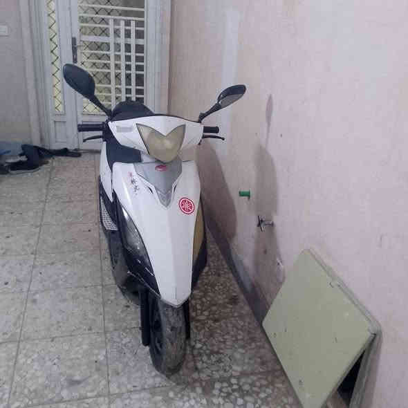 دراجة  ماكس سرعه 140 ياباني مكينه بلاديه ما مفتوحة ابد ناعمه شلعه قويه كهرباء كوله شغال نكره سلف هندر اوراق بسمي الدراجة صار 4 اشهر من نازله رنبه على ايدي مكفوله السعر 425 بغداد الشعب رقمي ***********
