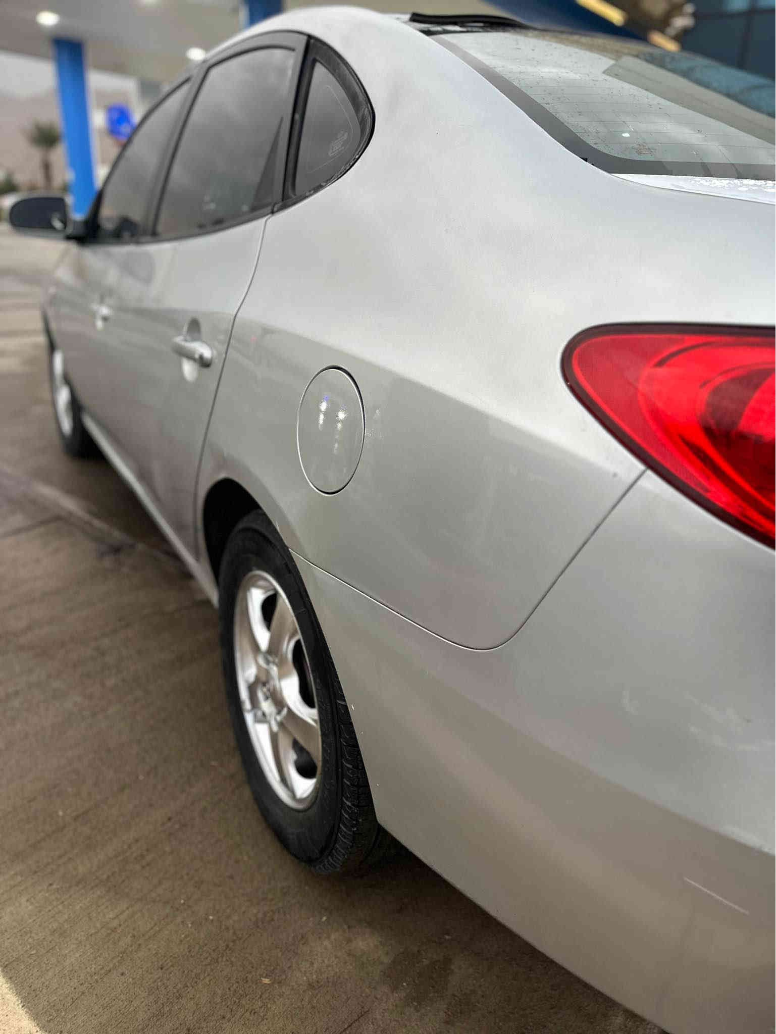 سەرەتا بەناوی خوای گورە
هۆندا ئاڤانتی ۲٠٠۹بڕاوە
سەیارەکە فول فولە بەس سڵاید نیە
 تەبرید لەمس .کوشن جەگ و هیتەر .ئاوێنە شەڤت. بلوتوز بیلادی. Absبەستراوە برێک بەستراوە
سەیارەکە توند و تۆڵە سەقفی بەشەرت .گێڕ و مەکینەی بەشەرت ۱٠٠فیتەر. خایسی بەشەرت. پێش و پشت کەپسە.
تەبرید سارد و گەرم بەشەرت. کارەبای A بۆz بەشەرت
کامل مەسرەف کراوە ٤تایەو ویلی لۆکی لەژێرە جوانکاری و سەر داژبوڵو سوکان تەقەڵی بۆ کراوە 
تکایە کە موشتەری نیت سەرمان مەهێشێنە تەواوی زانیارەکنم نوسیوە
سحری 45$
شوێن چوارقوڕنە
***********
*********** ڤایبەر و وەتسئەپی لەسەرە رانية
