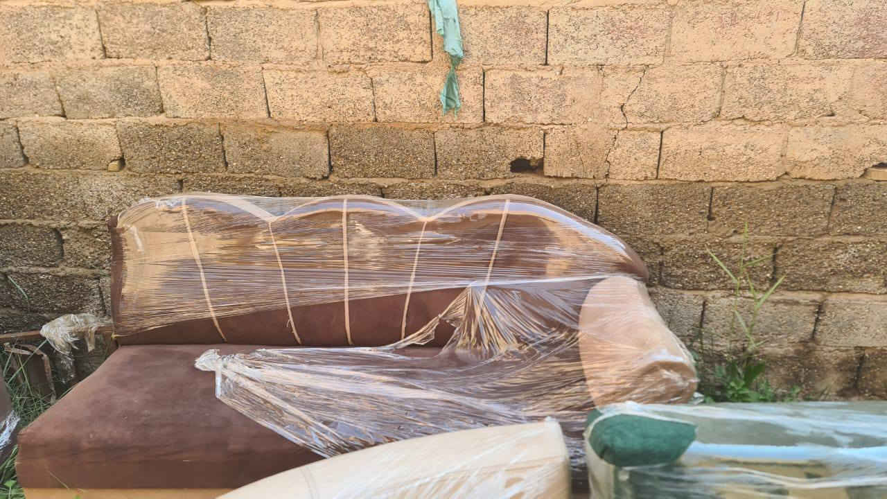 السلام عليكم تخومه وديوان للبيع الاتصال ***********
