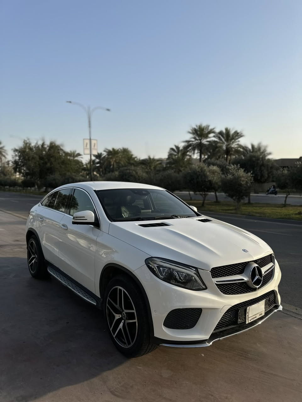 Mercedes GLE 450 Coupe 2016
المحرك: 6 سلندر Twin Turbo.
 الدفع: 4MATIC رباعي مستمر.
 المواصفات: داخلية جلد، ويل AMG.
 الرقم: بغداد خصوصي (تحويل مباشر).
 للأستفسار: ***********
علق بـ(تم) يصلك السعر على الخاص
