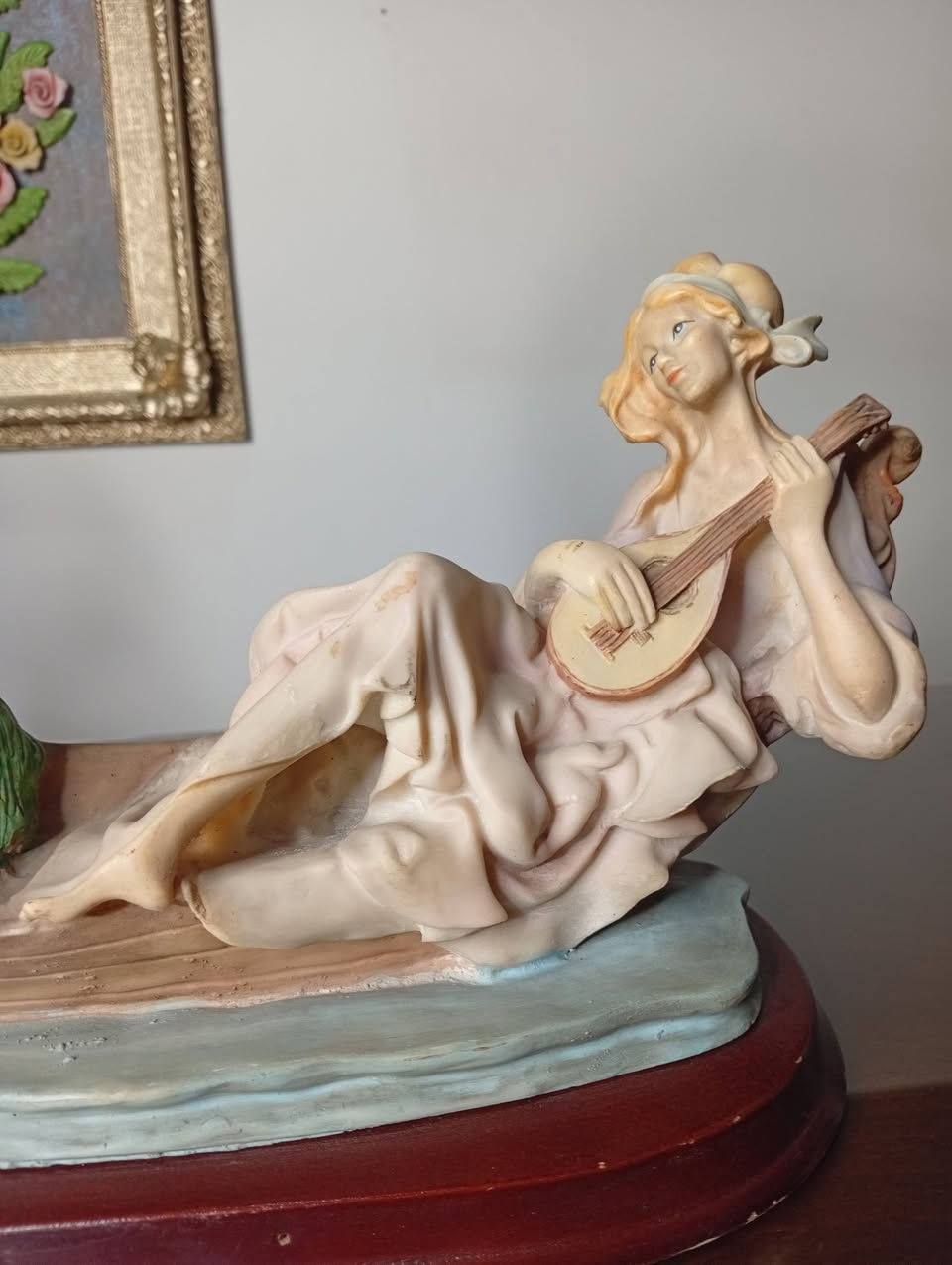 تمثال ايطالي بوكيموند عرض 33 ارتفاع 32 مهتم بالسعر على الخاص


**إذا كنت صاحب هذا الإعلان وتريد حذفه لأي سبب، رجاءا أرسل رسالة إلى الدعم الفني**