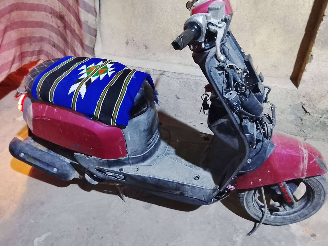 للبيع بليس نوزل مبدل بس ولفات محرك مكفول ممفتوح فقط ولفات و الوه طاكة براغية موجود  ما بي شي السعر 600 وبيهة مجال مستعجل ع بيعتهة موجود خاص واتساب *********** مكاني كربلاء ميثم التمار
