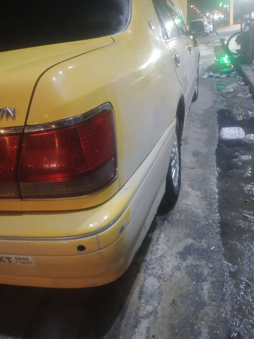 سلام عليكم ملكه للبيع صغره رقم احمر بيع مستعجل مستعجل كلش سياره جاهزه من كلشي مفحوصه باقيه كمرك او رقم شاصي 75 2دكم تخم تأير جديد حداديه جديده مكينه ديفور جبير لاتصال ع رقم ***********
