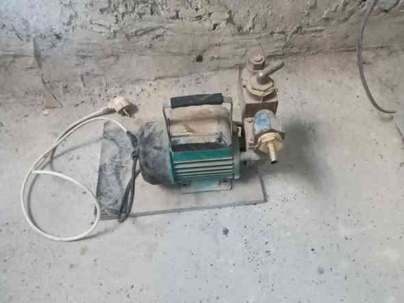 للبيع بطل اوكسجين شغال بسعر ٧٥ الف
وماطور ماء شغال بسعر ٣٥ الف 
الاتصال على هذا الرقم *********** يوجد واتساب
