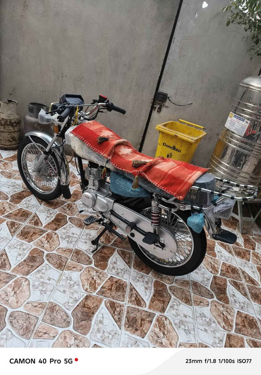 سلام عليكم تايكر للبيع موديل 2025دشبول طافي *********** مكان بهرز سعر خاص
